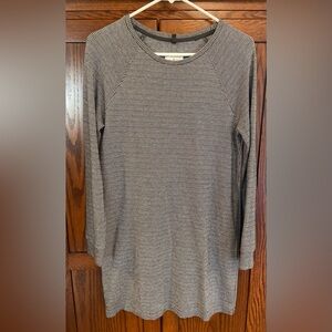 Lou & Grey by LOFT Black and White Crewneck Sweater Dress Cozy Comfy Size Small